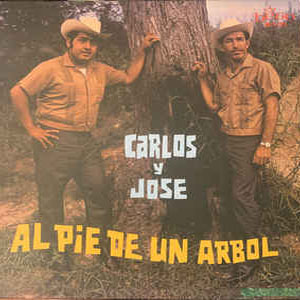 Disco Al Pie De Un Árbol de Carlos y José