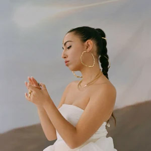 Disco El Hombre de las Mil Lunas de María José Llergo